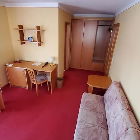 Hotel-cafe 3 Kronen Отель типа 
